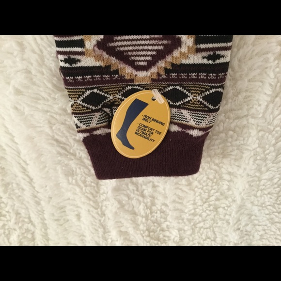 New Pendleton Maroon Socks - Picture 4 of 7